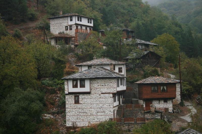 Complex Kosovo Houses Eksteriør bilde