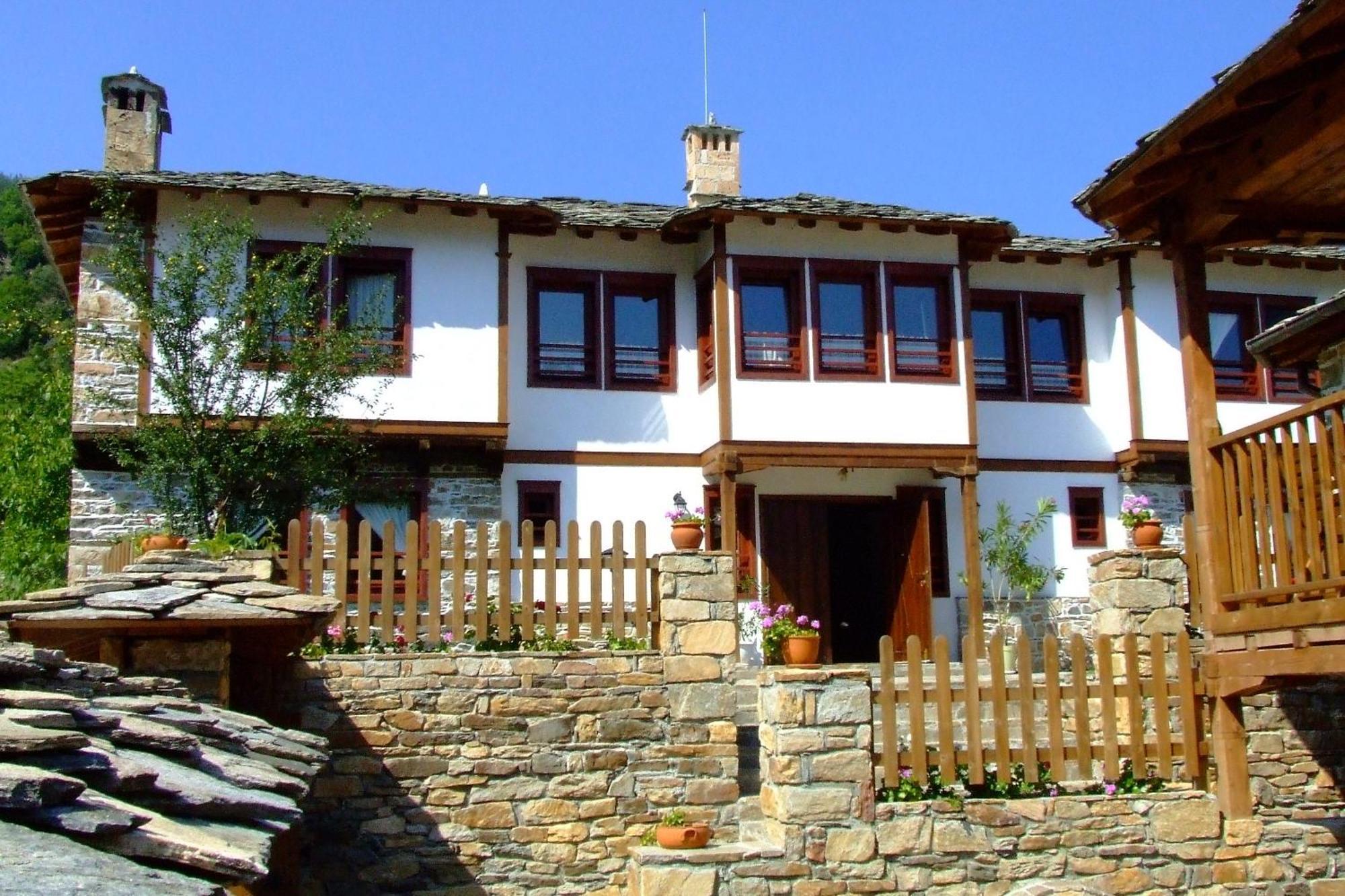 Complex Kosovo Houses Eksteriør bilde