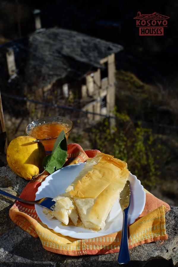 Complex Kosovo Houses Eksteriør bilde